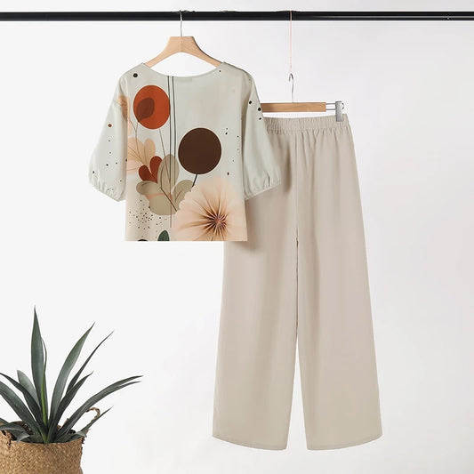 Minimalist Floral Co-ord Set in Warm Neutral Tones